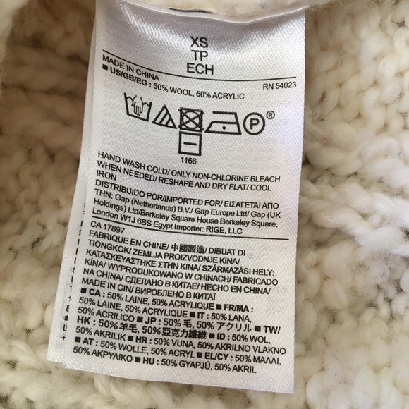 Banana Republic Wool Blend Chunky Sweater - Picture 4 of 5